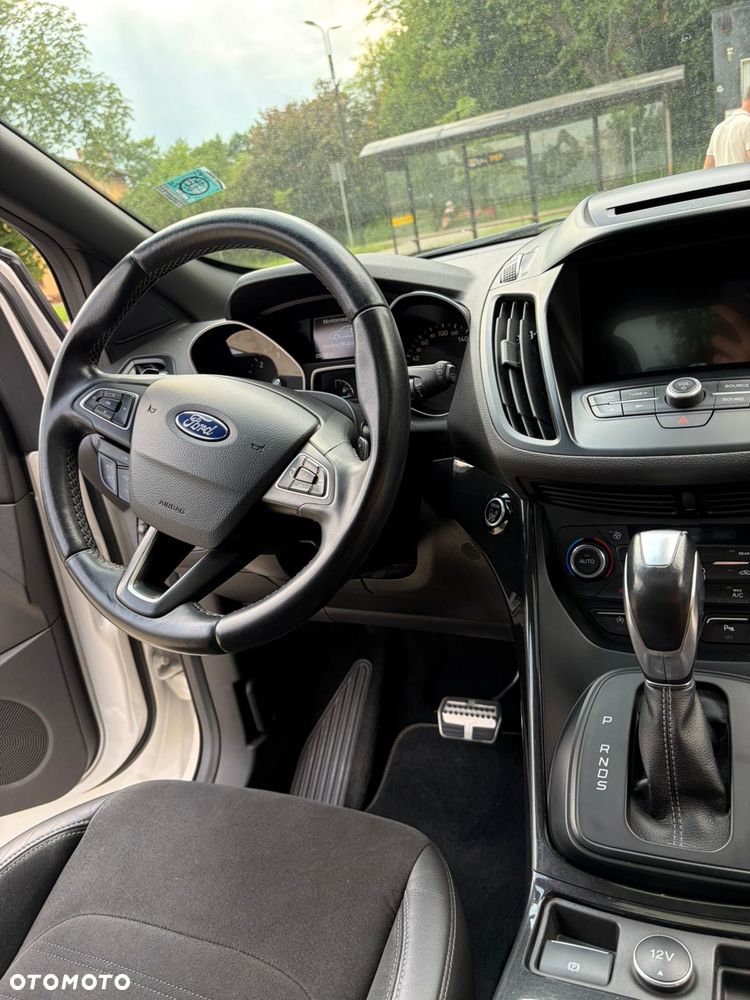 Ford Kuga 2.0 TDCi AWD ST-Line - 6
