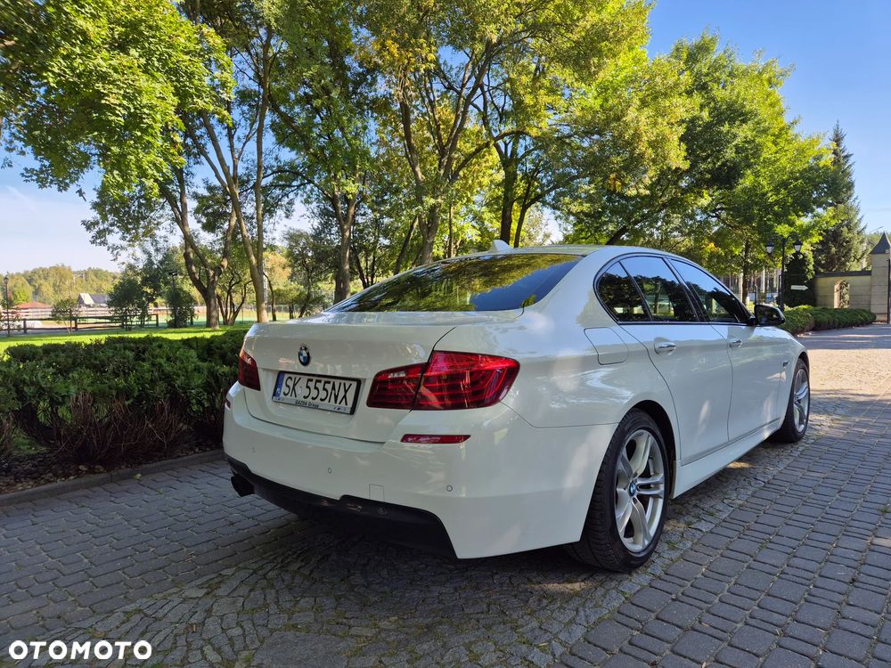 BMW Seria 5 520d xDrive - 6