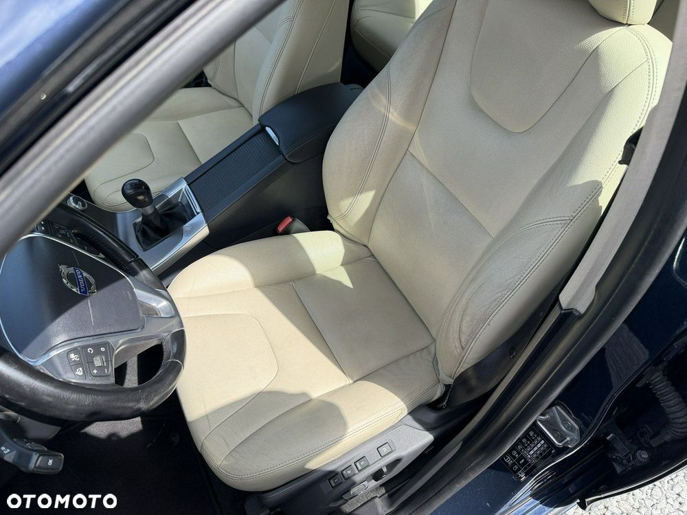 Volvo S60 - 12