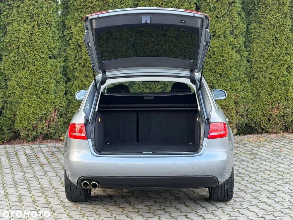 Audi A4 Avant 2.0 TDI Limited Edition - 24