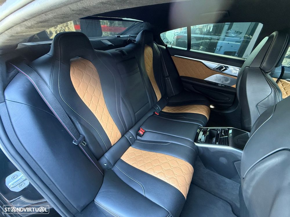 BMW M8 Competition - 21