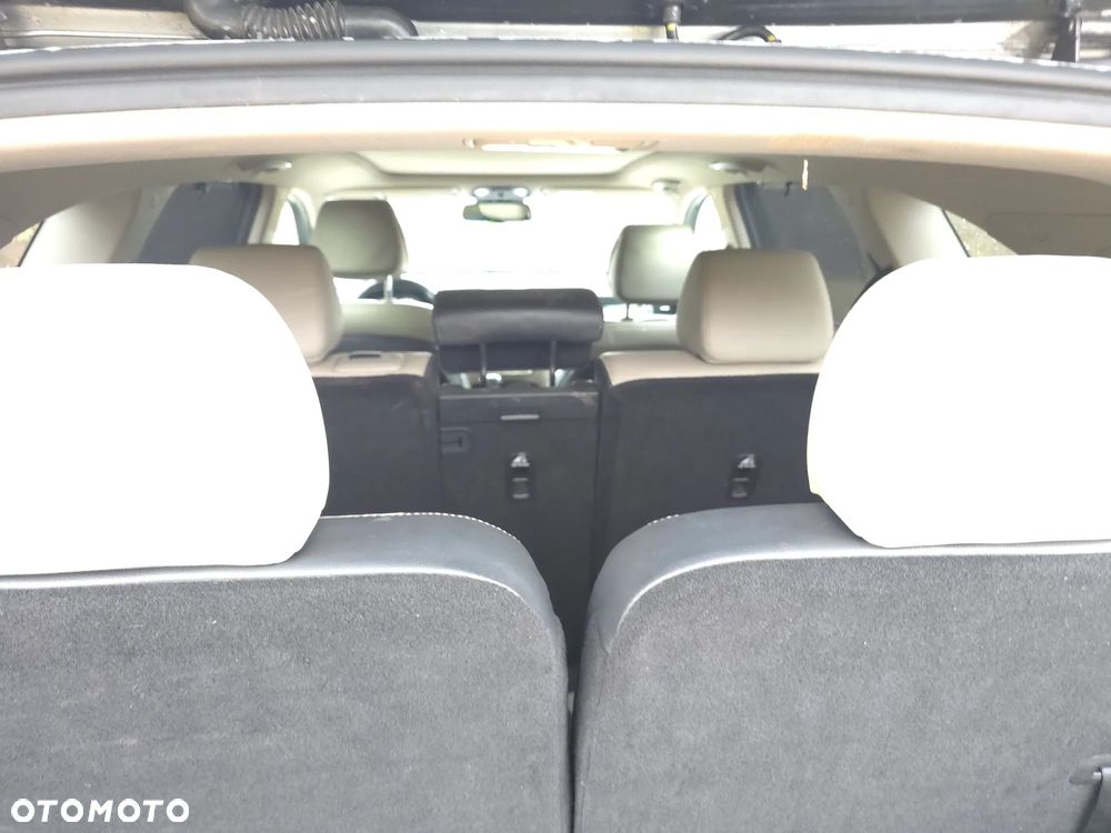 Kia Sportage 2.0 CRDI XL AWD - 10