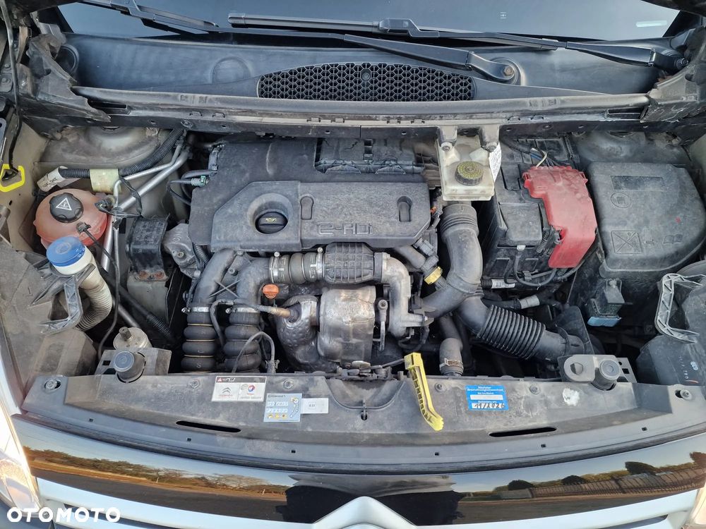 Citroën BERLINGO - 32