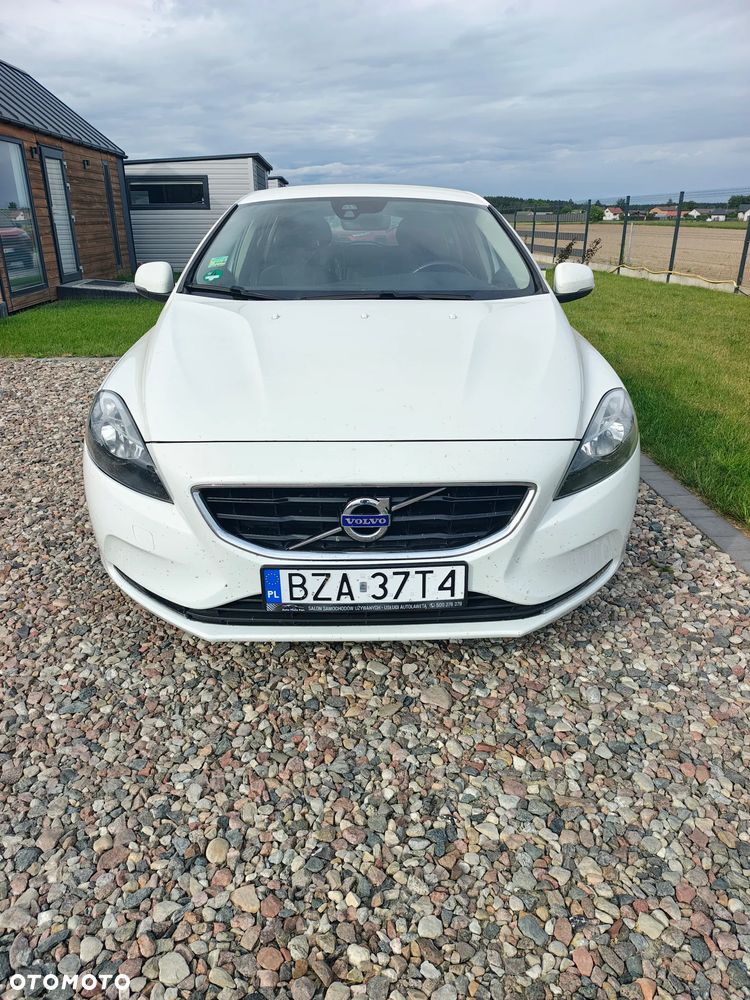 Volvo V40 D2 Momentum - 13