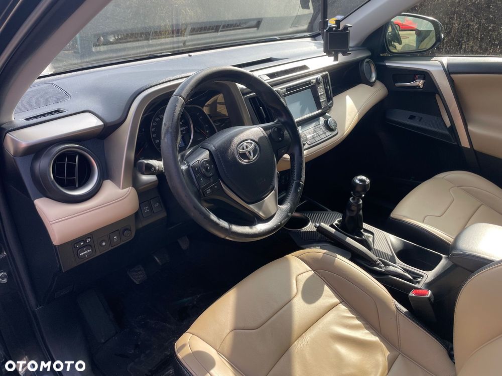 Toyota RAV4 2.0 D-4D Prestige - 5