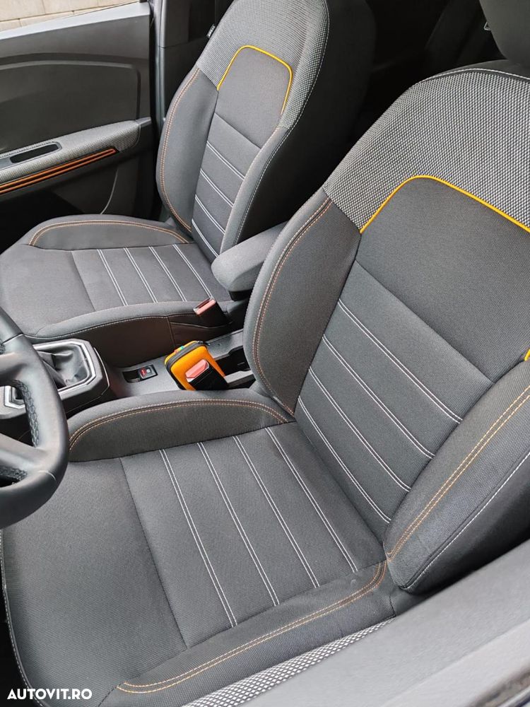 Dacia Sandero Stepway TCe 110 MT6 Expression - 1