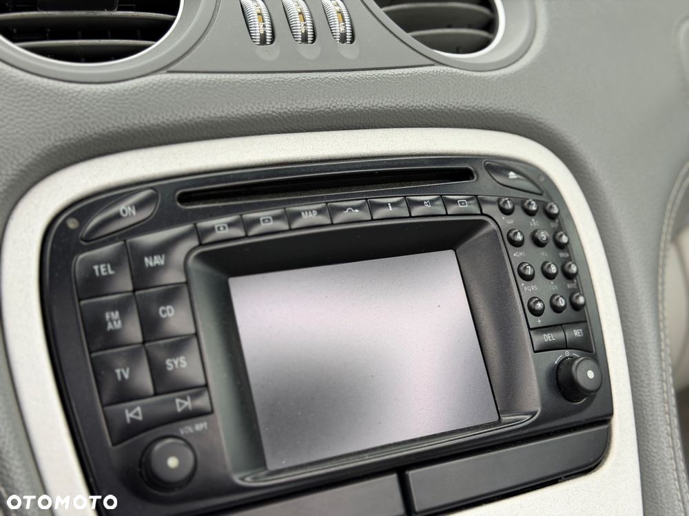 Mercedes-Benz SL 55 AMG - 18