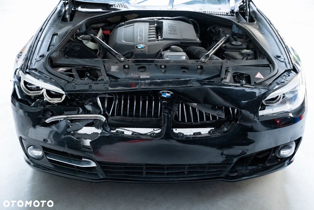 BMW Seria 5 535i xDrive - 27
