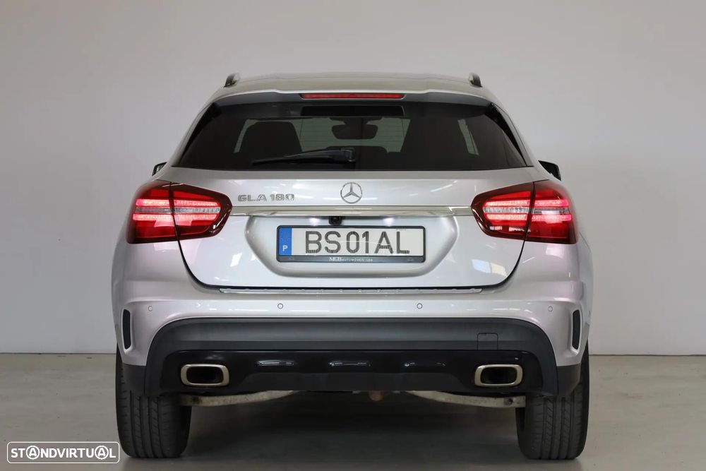 Mercedes-Benz GLA 180 Edition 1 - 10