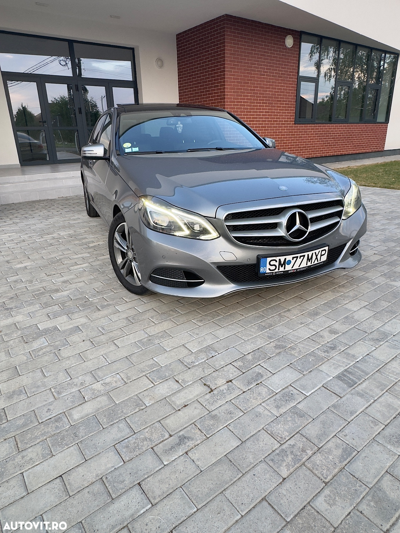 Mercedes-Benz E 250 CDI 4MATIC BlueEfficiency Aut. - 12