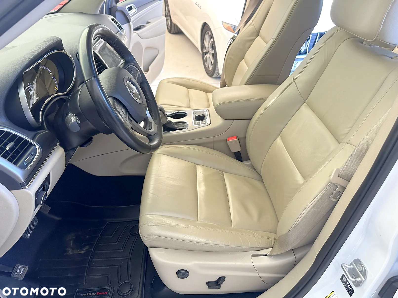 Jeep Grand Cherokee - 7