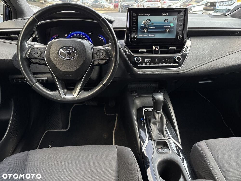 Toyota Corolla 1.8 Hybrid Comfort - 18