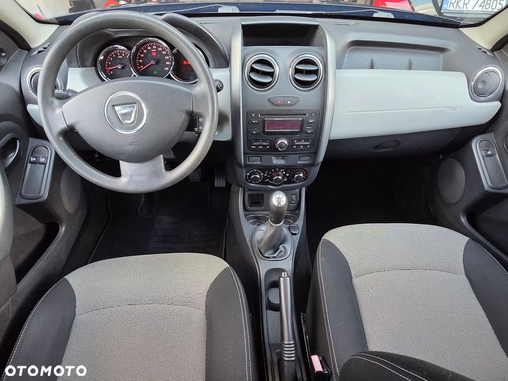 Dacia Duster 1.6 16V 105 4x2 Essentiel - 9