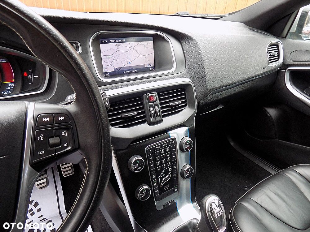 Volvo V40 D3 Drive-E R-Design Momentum - 12