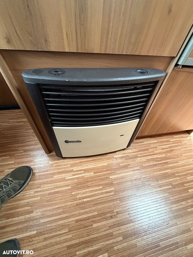 Burstner Averso 420 TS - 13