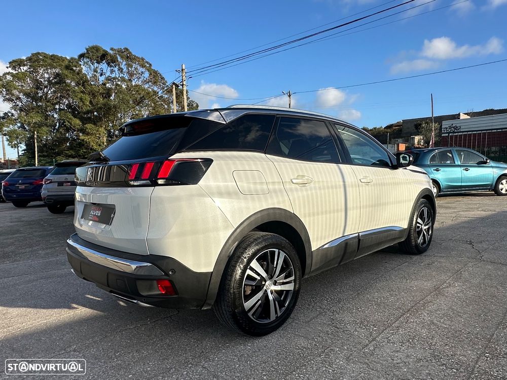 Peugeot 3008 BlueHDi 130 Stop & Start EAT8 Allure Pack - 4