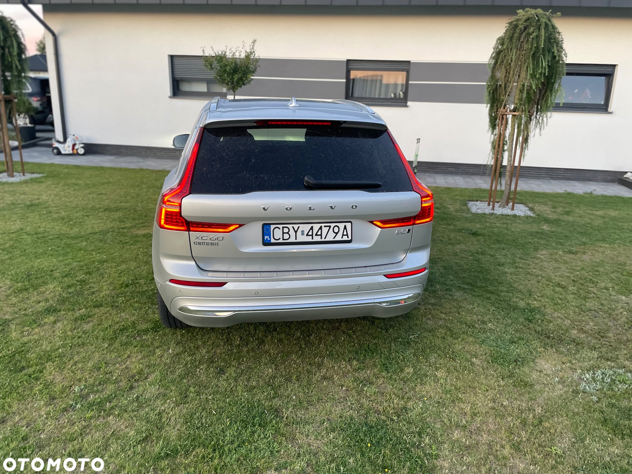 Volvo XC 60 B5 B AWD Plus Bright - 8