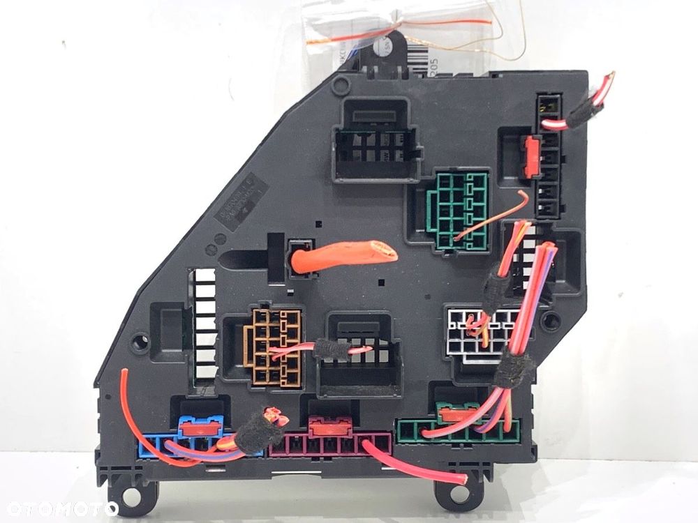 SKRZYNKA BEZPIECZNIKÓW  BMW X3 (F25) 2010 - 2017 xDrive 30 d 190 kW [258 KM] olej napędowy 2011 - - 3