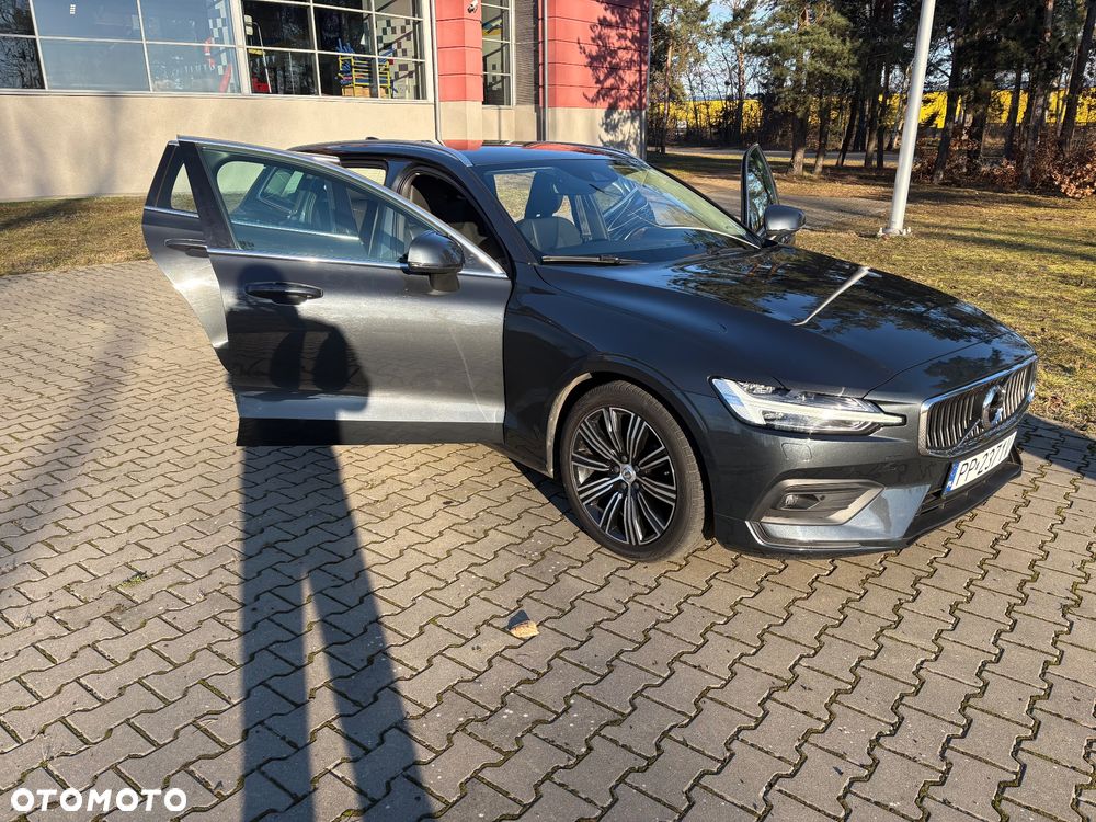 Volvo V60 D4 Geartronic Momentum - 5