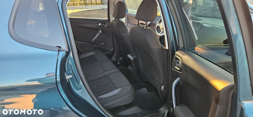 Peugeot 2008 PureTech 82 Active - 17