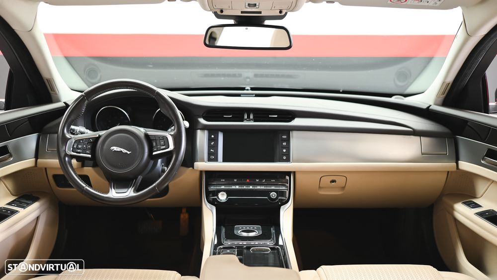 Jaguar XF Sportbrake 2.0 D Portfolio AWD Aut. - 9