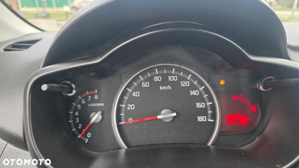 Suzuki Celerio 1.0 Basic - 26