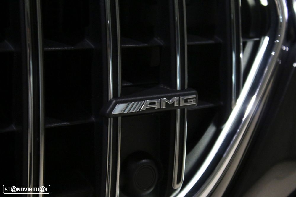 Mercedes-Benz E 53 AMG Hybrid 4Matic+ - 16