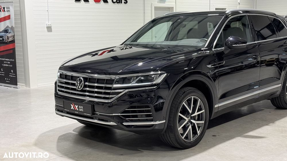 Volkswagen Touareg 3.0 V6 e-Hybrid 4Motion Aut. Atmosphere - 11