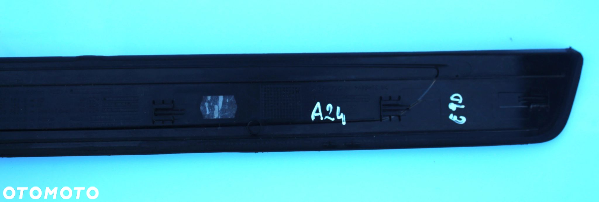 LISTWY NAKŁADKI PROGOWE WEWNĘTRZNE EDITION BMW E90 7907153 A24 - 8