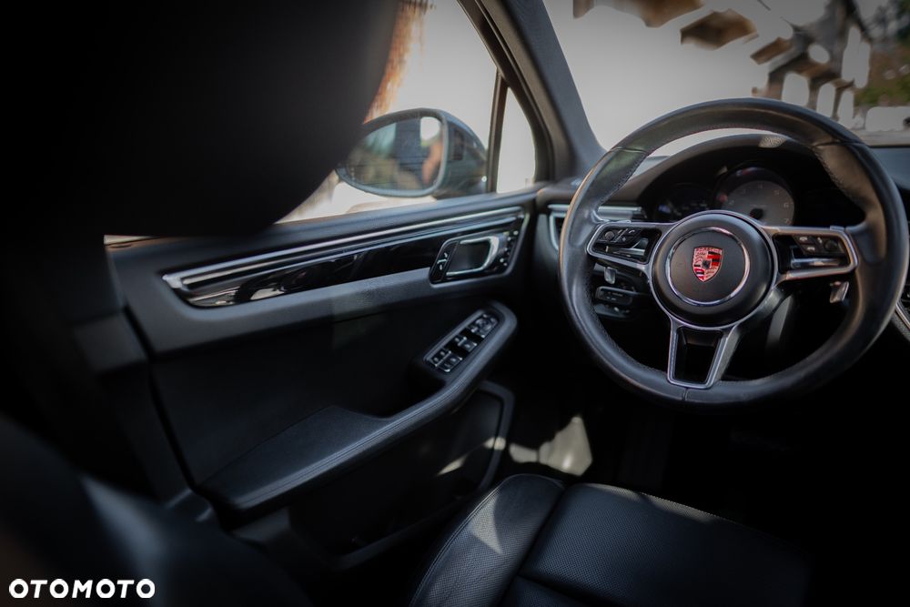 Porsche Macan S - 12