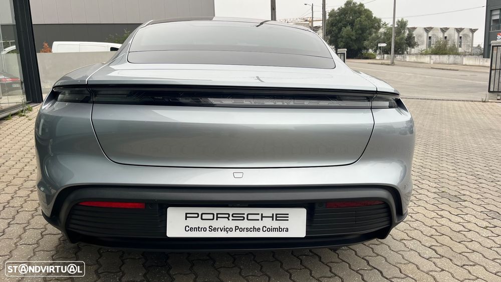 Porsche Taycan Standard - 3