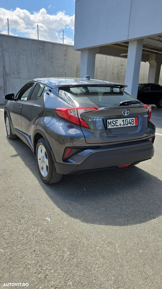 Toyota C-HR - 5