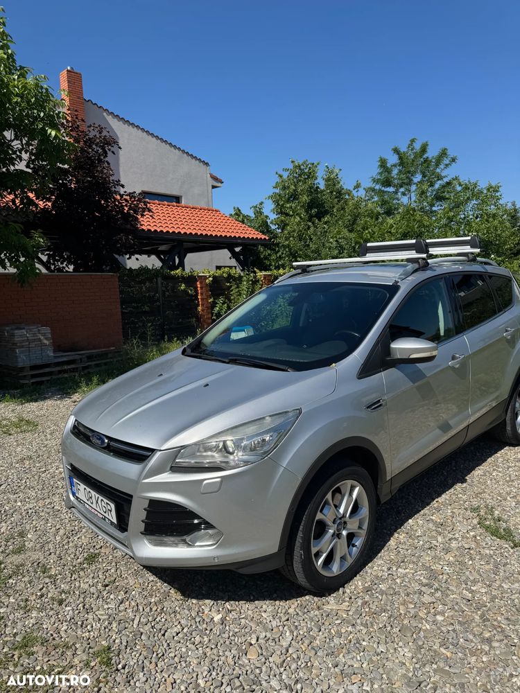 Ford Kuga 2.0 TDCi Powershift 4WD Titanium - 1