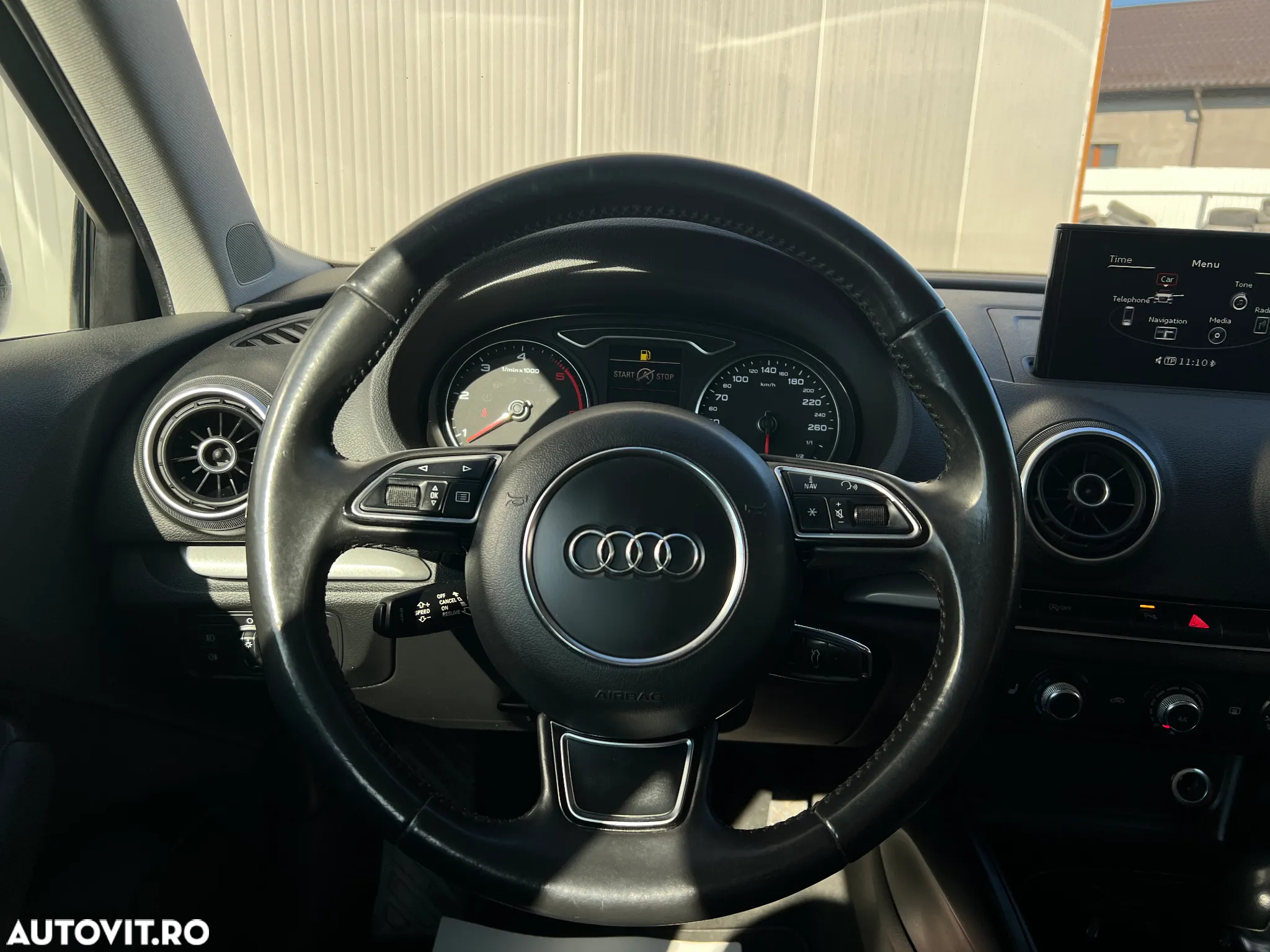 Audi A3 Sportback 1.6 TDI clean Stronic Ambiente - 11