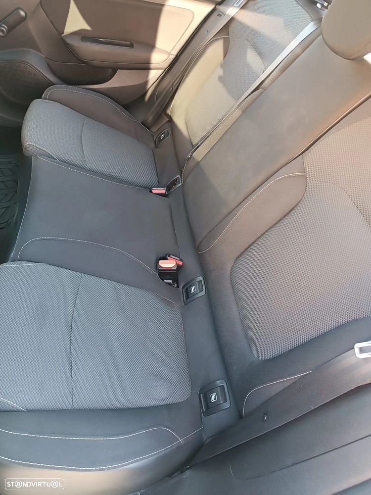 Renault Mégane 1.5 Blue dCi Zen - 11
