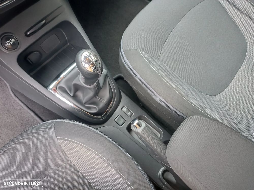 Renault Captur 1.5 dCi Exclusive - 17