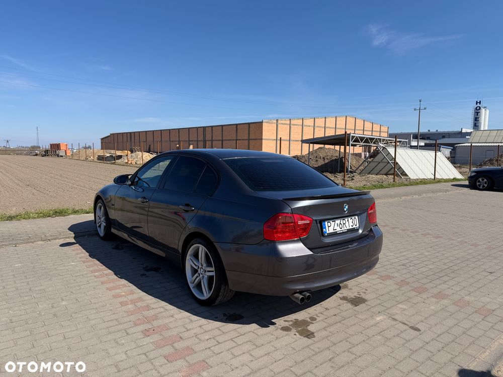 BMW Seria 3 2007 photo 3