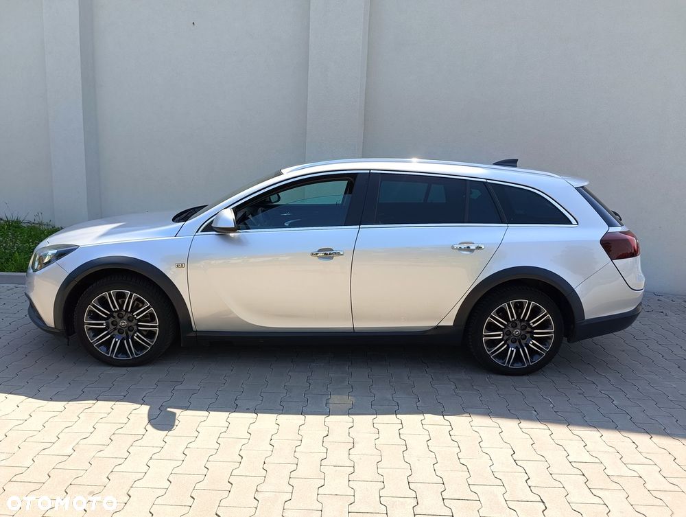 Opel Insignia 2.0 CDTI 4x4 Automatik Business Edition - 4