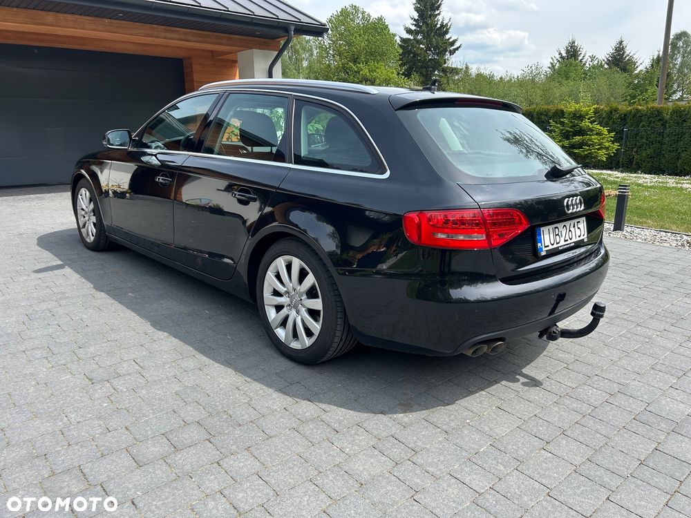 Audi A4 Avant 2.0 TDI - 4