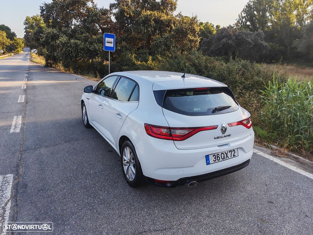 Renault Mégane 1.5 dCi Intens - 7