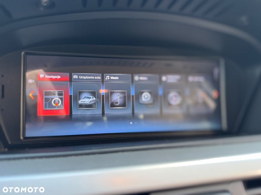 BMW Seria 3 320i - 21