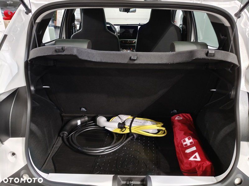 Dacia Spring - 5
