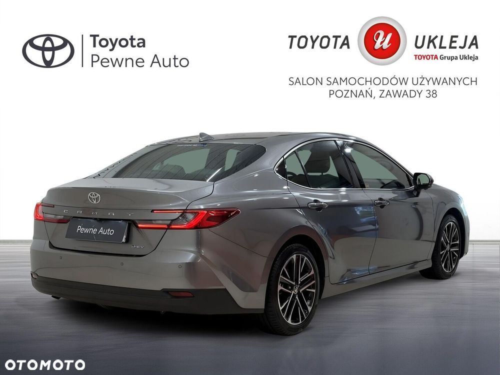 Toyota Camry 2025 photo 2