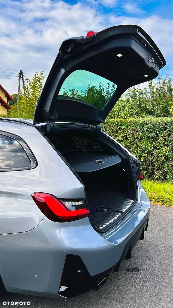 BMW Seria 3 320d xDrive M Sport Shadow - 35