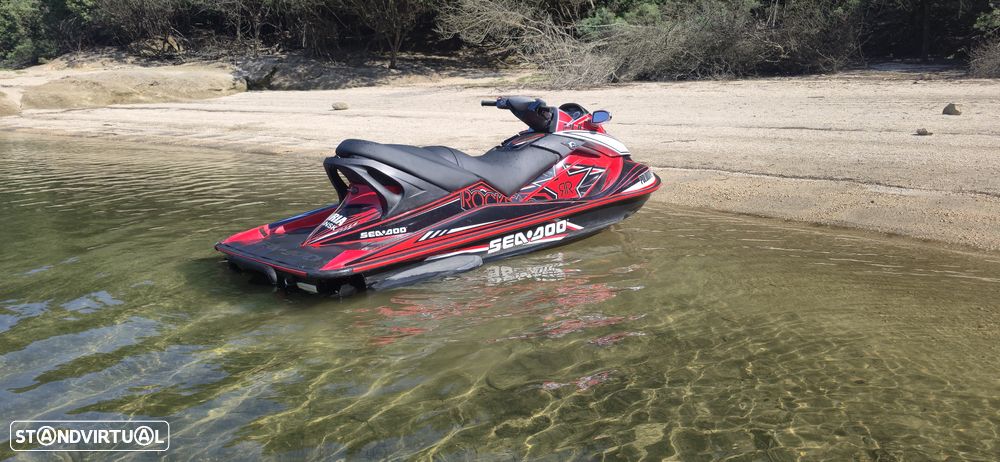 Sea-Doo GTX-4 TEC SUPERCHARGED - 2