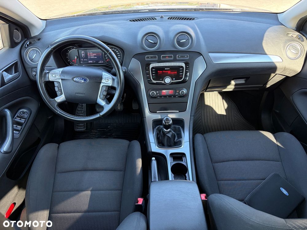 Ford Mondeo 1.6 Eco Boost Titanium - 13