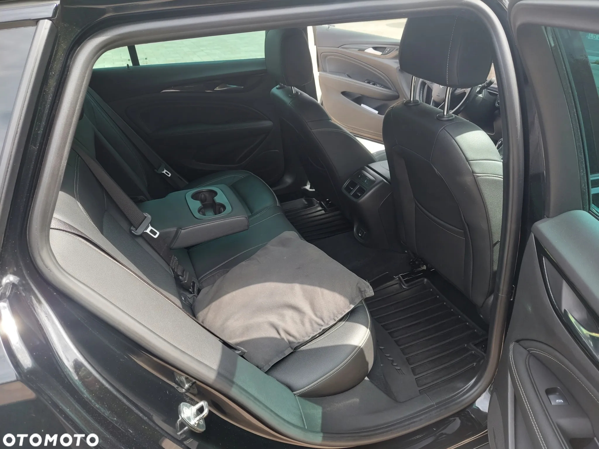 Opel Insignia CT 2.0 CDTI 4x4 Exclusive S&S - 31