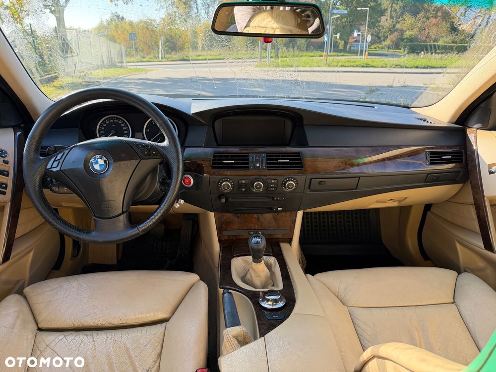 BMW Seria 5 530d - 22