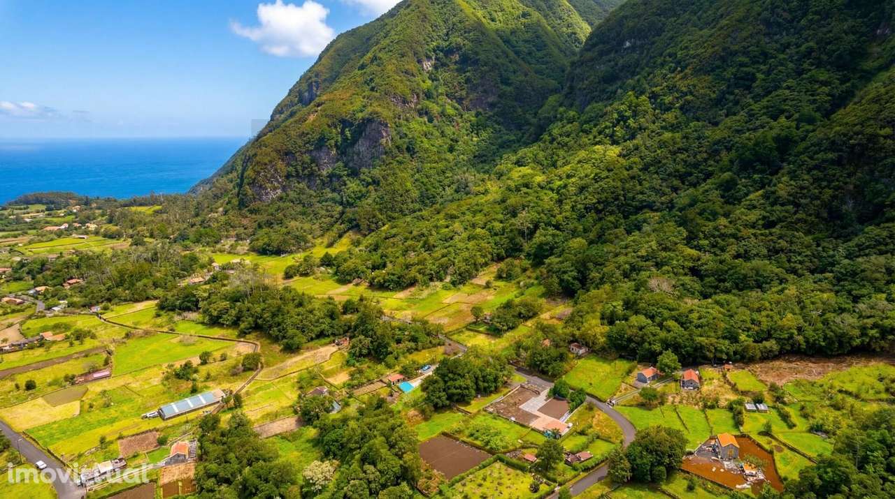 Terreno Rústico com 691m2 - Grande imagem: 5/17