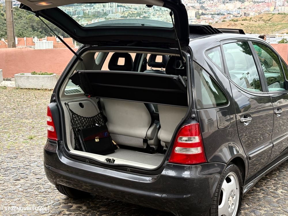 Mercedes-Benz A 190 - 22